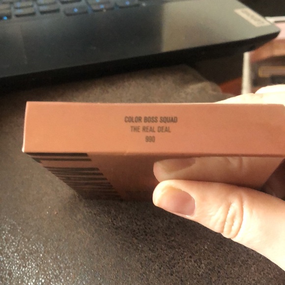 Il Makiage COLOR BOSS SQUAD EYESHADOW The Real Deal - Picture 9 of 9